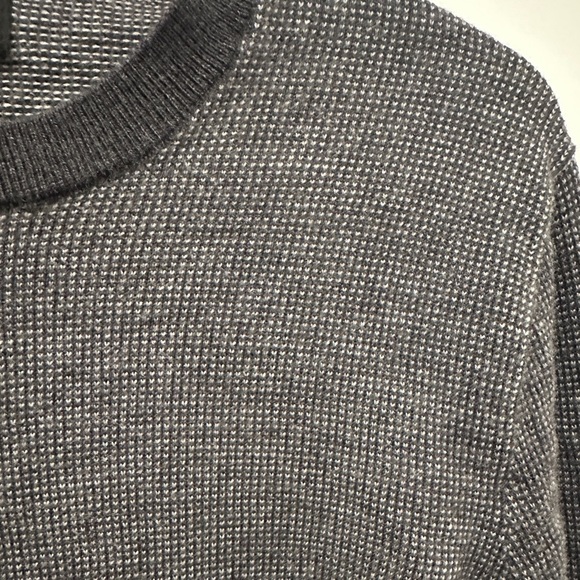 Banana Republic Blue Gray Merino Italian Wool Pullover Sweater Size Medium Tall - Picture 5 of 9